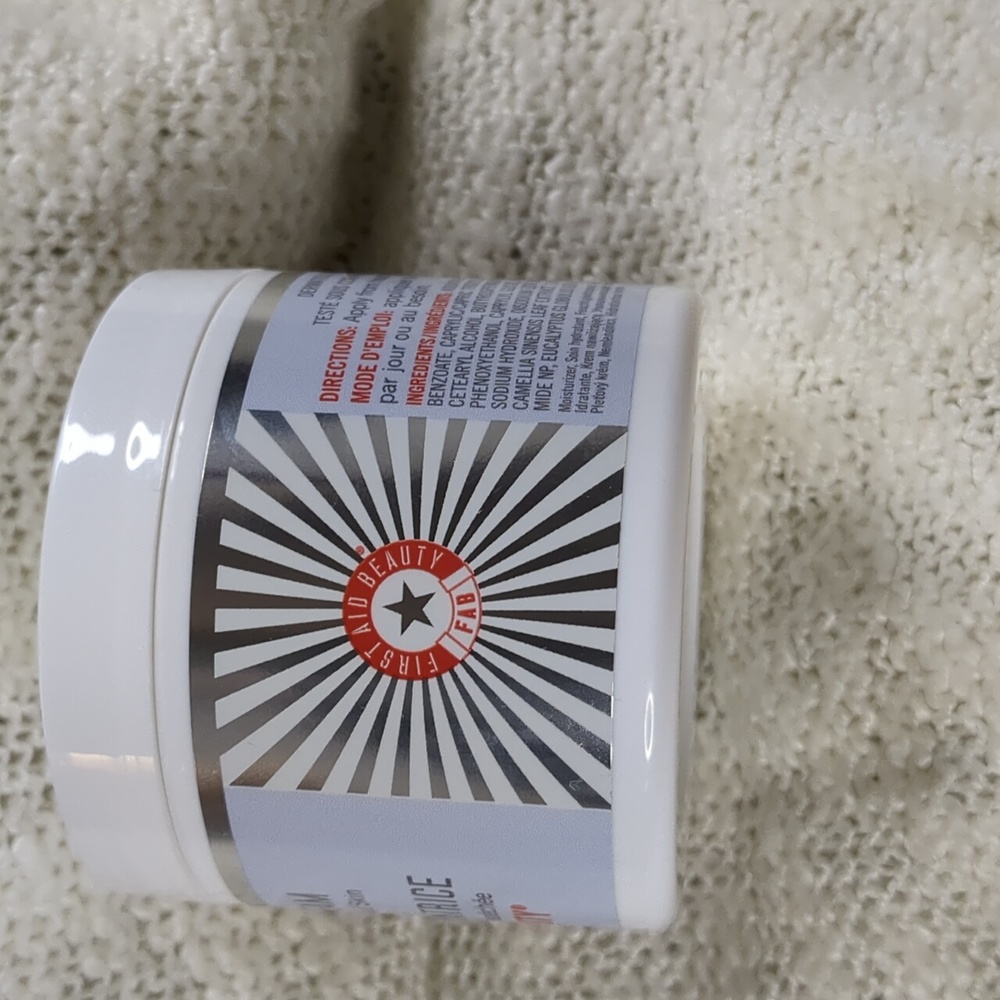 First Aid Beauty Ultra Repair Cream, 113g/4.0oz - Picture 2 of 9